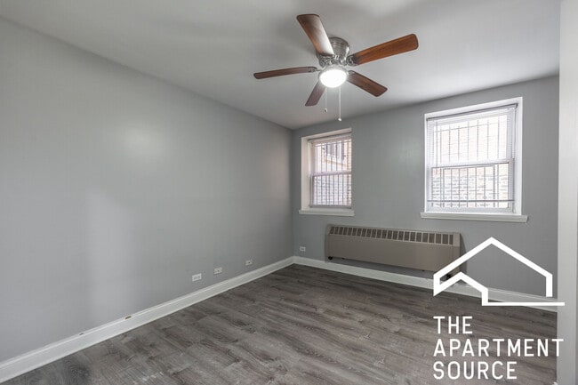 Photo - 4031 N Kenmore Ave Unidad 101