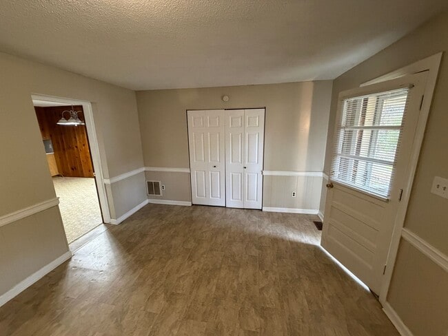 Photo - 3 Bedroom Brick Ranch with Large Yard and Bonus Room