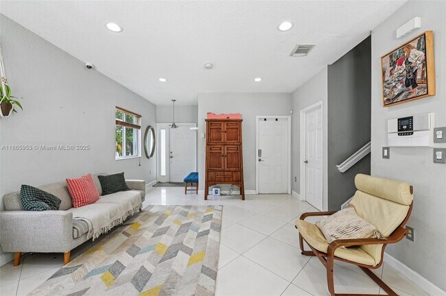 Photo - 3228 SE 3rd Dr