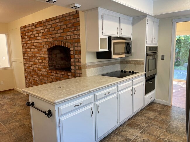 Photo - 1428 Roselli Dr
