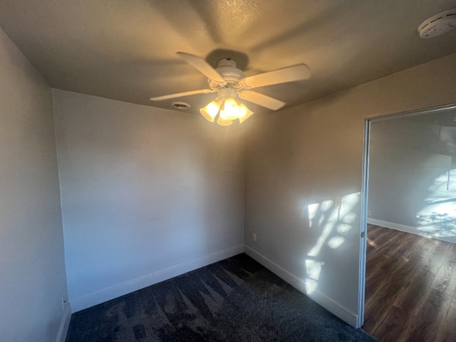 Photo - 606 N 4th St