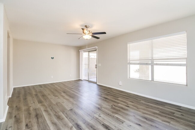 Photo - 4758 W Wahalla Ln