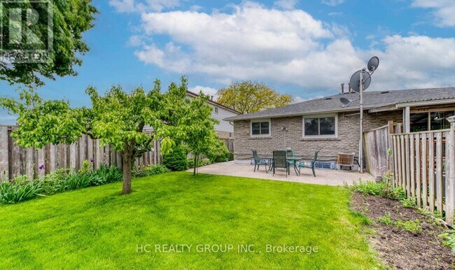 Photo - 3161 Rymal Rd