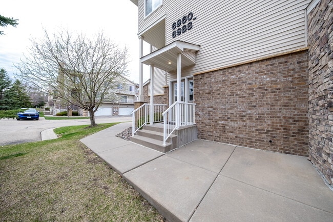 Photo - 6988 S Park Dr