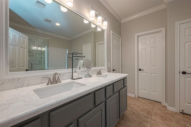 Photo - 167 Pinto Point Pl