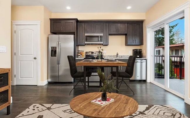 Building Photo - Discover Elevated Living at Marigold Apartments Unit 306 **