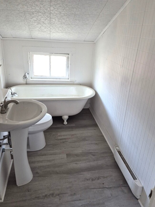 Photo - 501 E 7th St Unidad 3