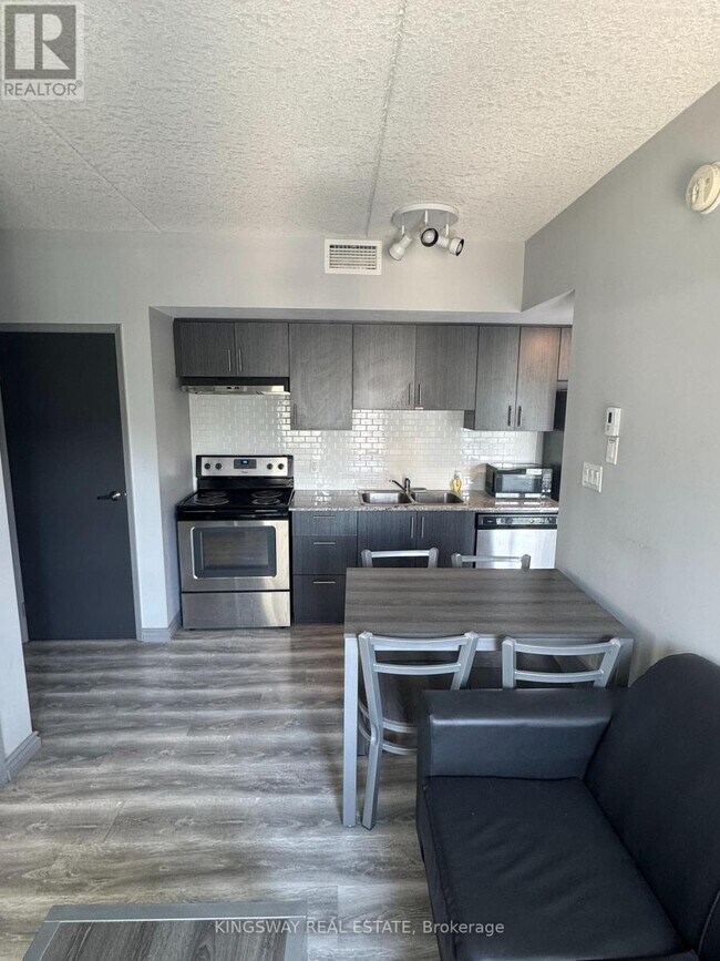 Photo - 275 Larch St Unit G316