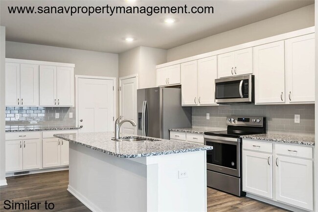 Photo - 2408 SW Plaza Pkwy