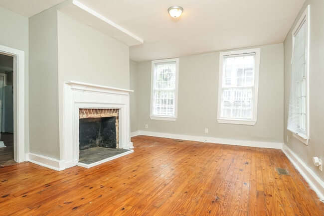 Photo - Classic 2-Bedroom Home in Downtown Charleston