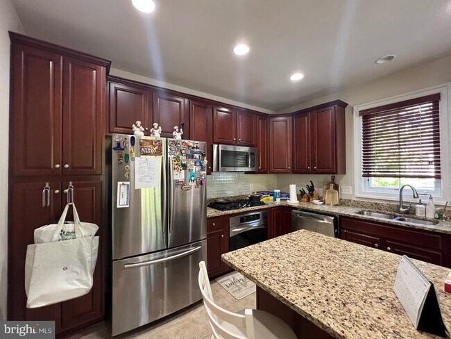 Photo - 14878 Potomac Branch Dr