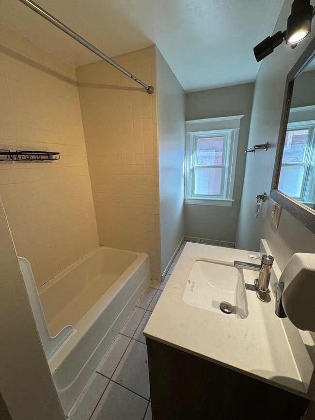 Photo - 1657 5th Ave