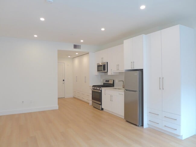 Photo - 1112 Harrison Ave