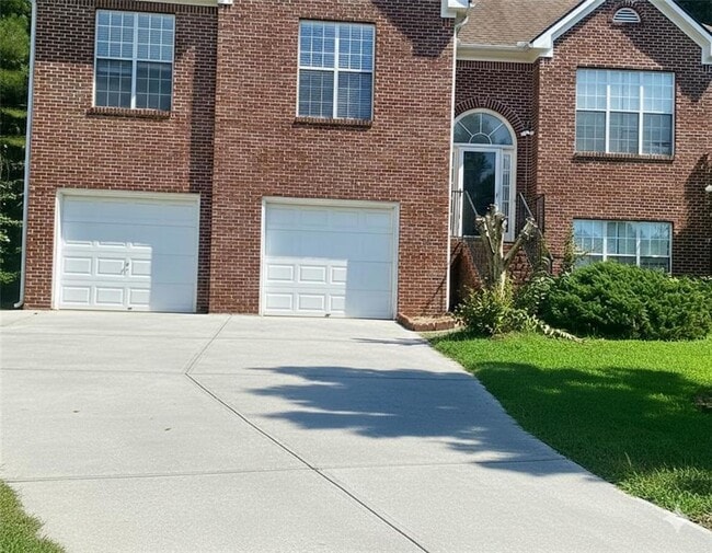 Building Photo - 750 Legacy Pl SW