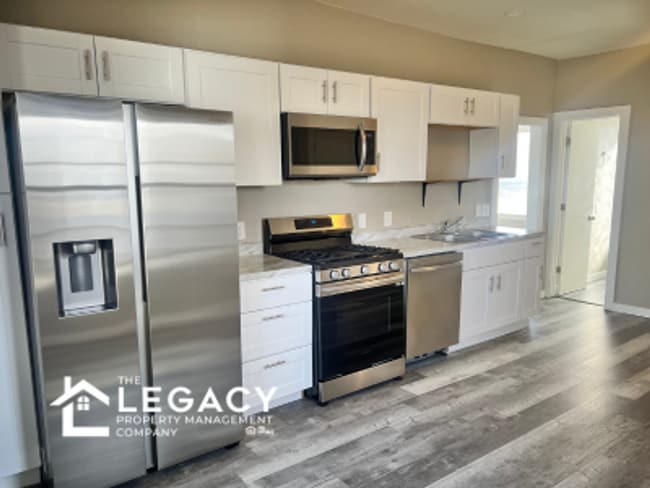 Photo - Centrally Located Living