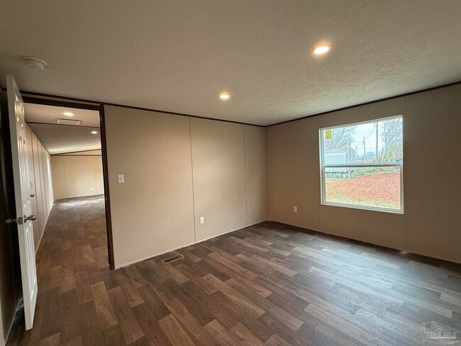 4460 Custer Ln