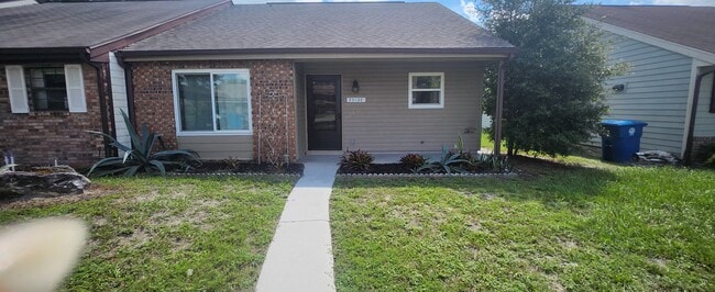 Photo - 35138 Whispering Oaks Blvd