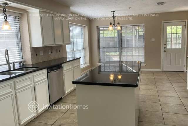 Photo - 2113 Pleasant Valley Dr
