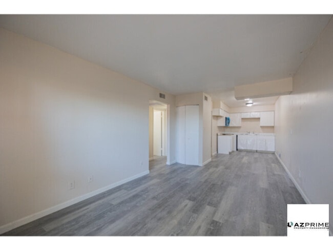 Photo - Experience this Newly Updated 2/1 Unit in ...