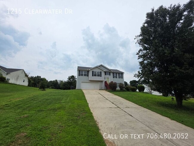 Building Photo - 1215 Clearwater Dr Rental