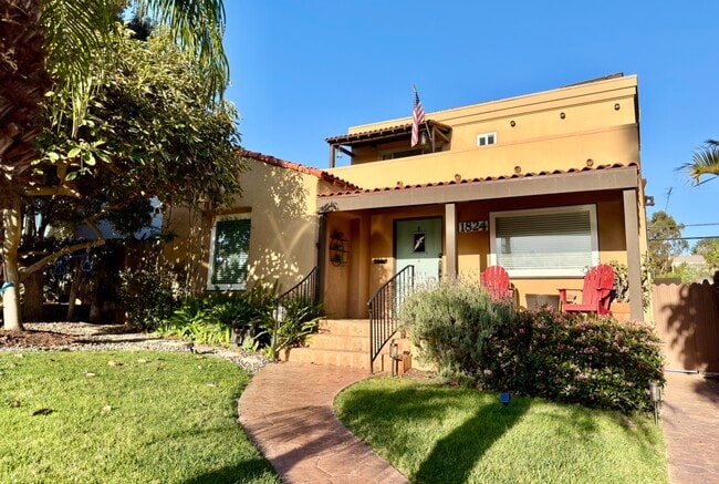 Building Photo - 1824 Mendota St