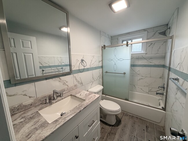 Photo - 1769 Park Ave Unit 1