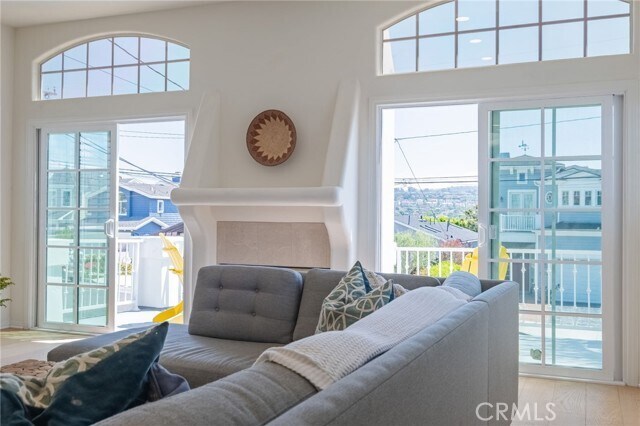 Photo - 1021 Avenue D