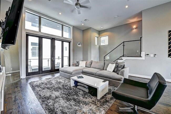 Building Photo - 3223 Garrow St Rental