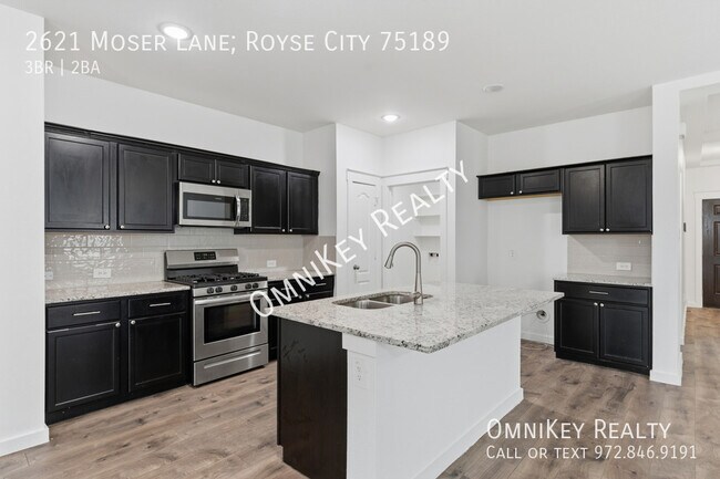 Photo - 2621 Moser Ln