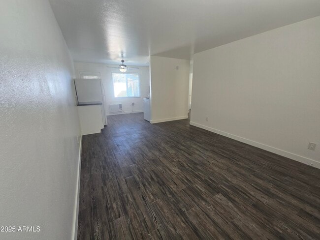 Photo - 2513 N 48th Pl