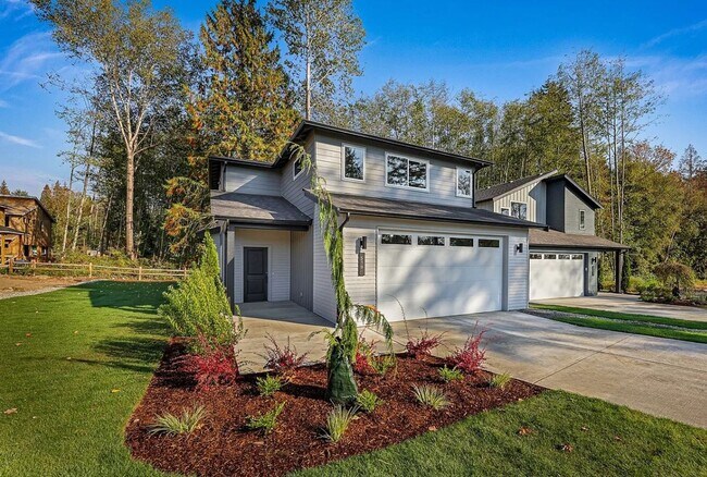 Welcome to The Ridge, 3 Bedroom Home! - Welcome to The Ridge, 3 Bedroom Home!
