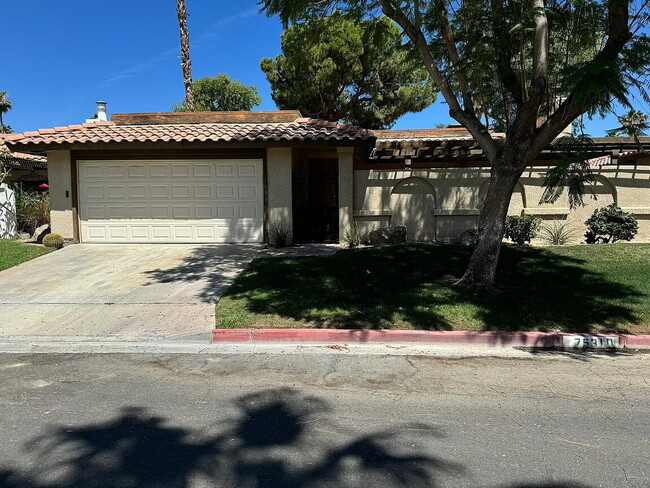 Building Photo - 3 + 2 in Vista Del Montanas in Palm Desert
