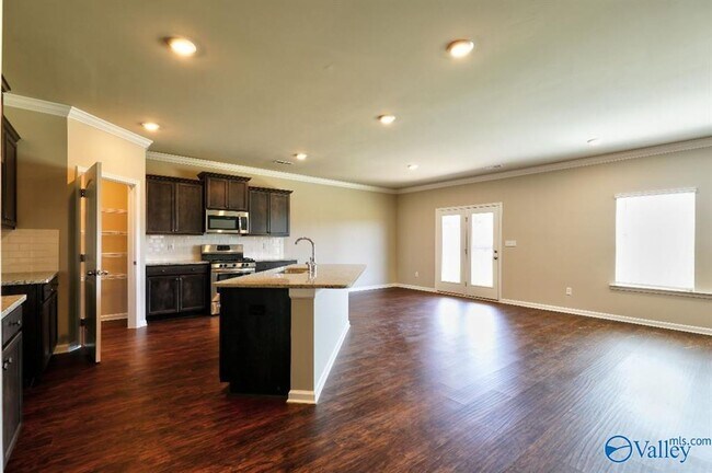 Photo - 128 Oak Fletcher Dr