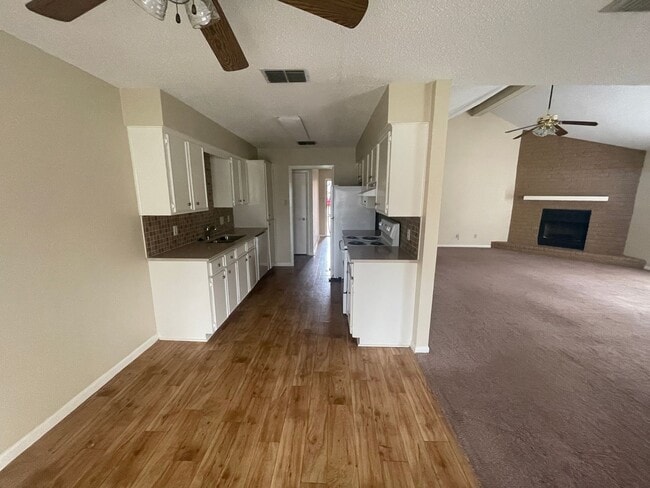 Photo - 5217 Tartan Dr
