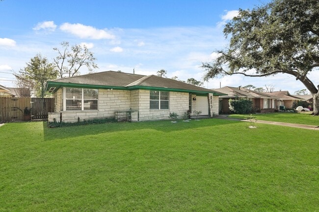 Photo - 1207 Stonecrest Dr