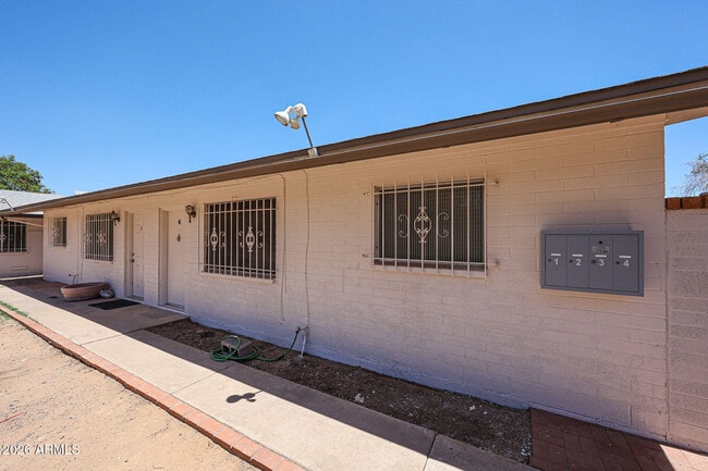 Photo - 2226 W Heatherbrae Dr Unit Apt 4