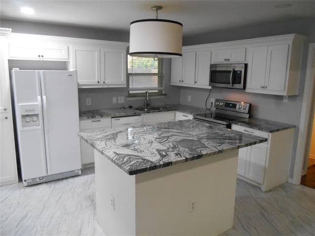 Photo - 606 Devonshire Dr