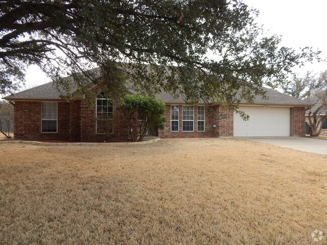 Building Photo - 1810 McGinnis Ct Rental