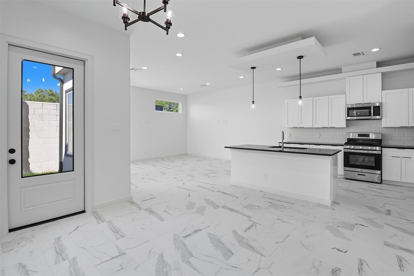 Photo - 2929 El Fenice Ln