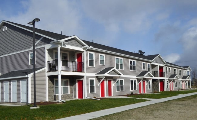 Enclave Estates - Enclave Estates Apartments