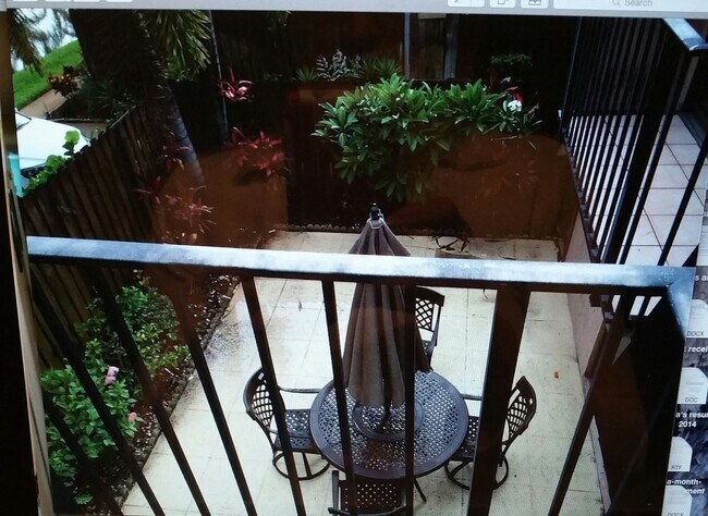 Photo - 370 E Waverly Pl