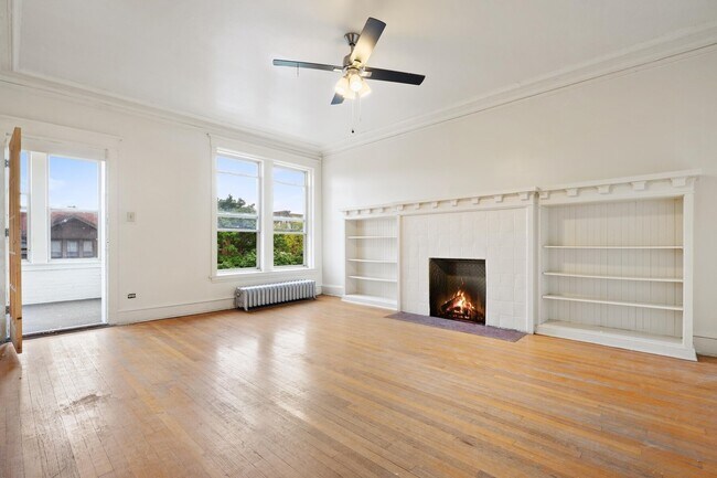 Photo - 5126 S Greenwood Ave Unit 1