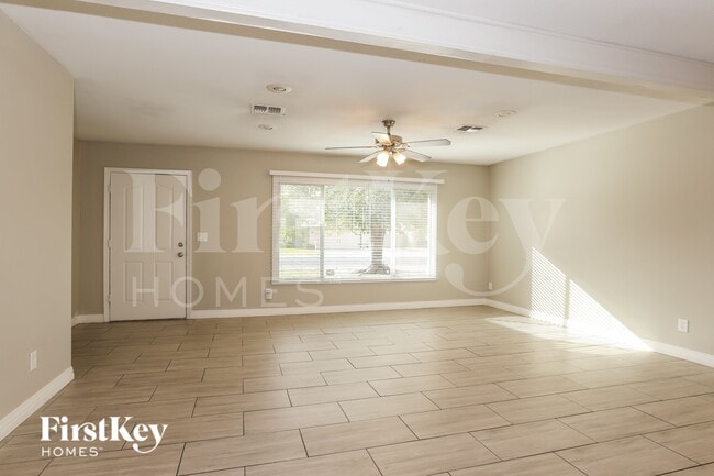 Photo - 4818 W Christy Dr