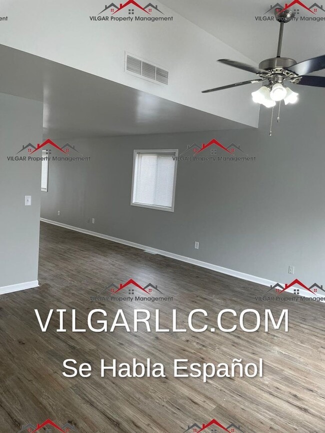 Photo - 247-249 S 21st St