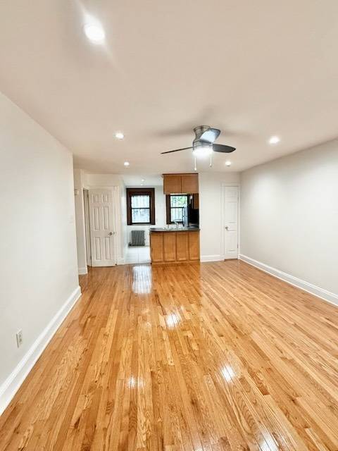 Photo - 481A Quincy St