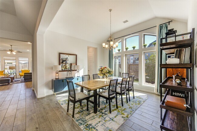 Photo - 6027 Painted Plains Ln