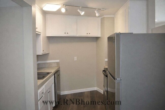 Photo - 6049 Northcrest Cir