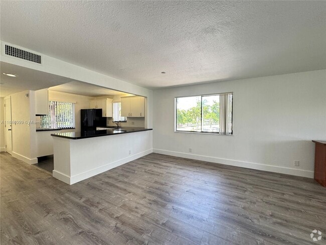 Building Photo - 16215 Saddle Club Rd Unit 201 Rental