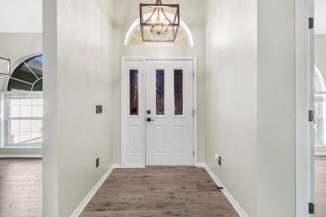 Photo - Beautiful 3-Bedroom Home with Private Setting & Open Floor Plan