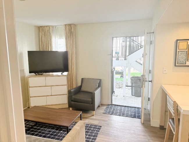 Photo - 11689 Chester Rd Unit 1812